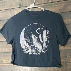 Wolf and moon blue crop top.